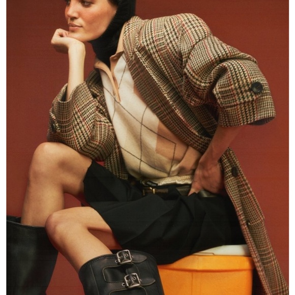 Miu Miu Single-Breasted Tartan coat cut for a oversized fit Lapel collar size 40 - Picture 5 of 16